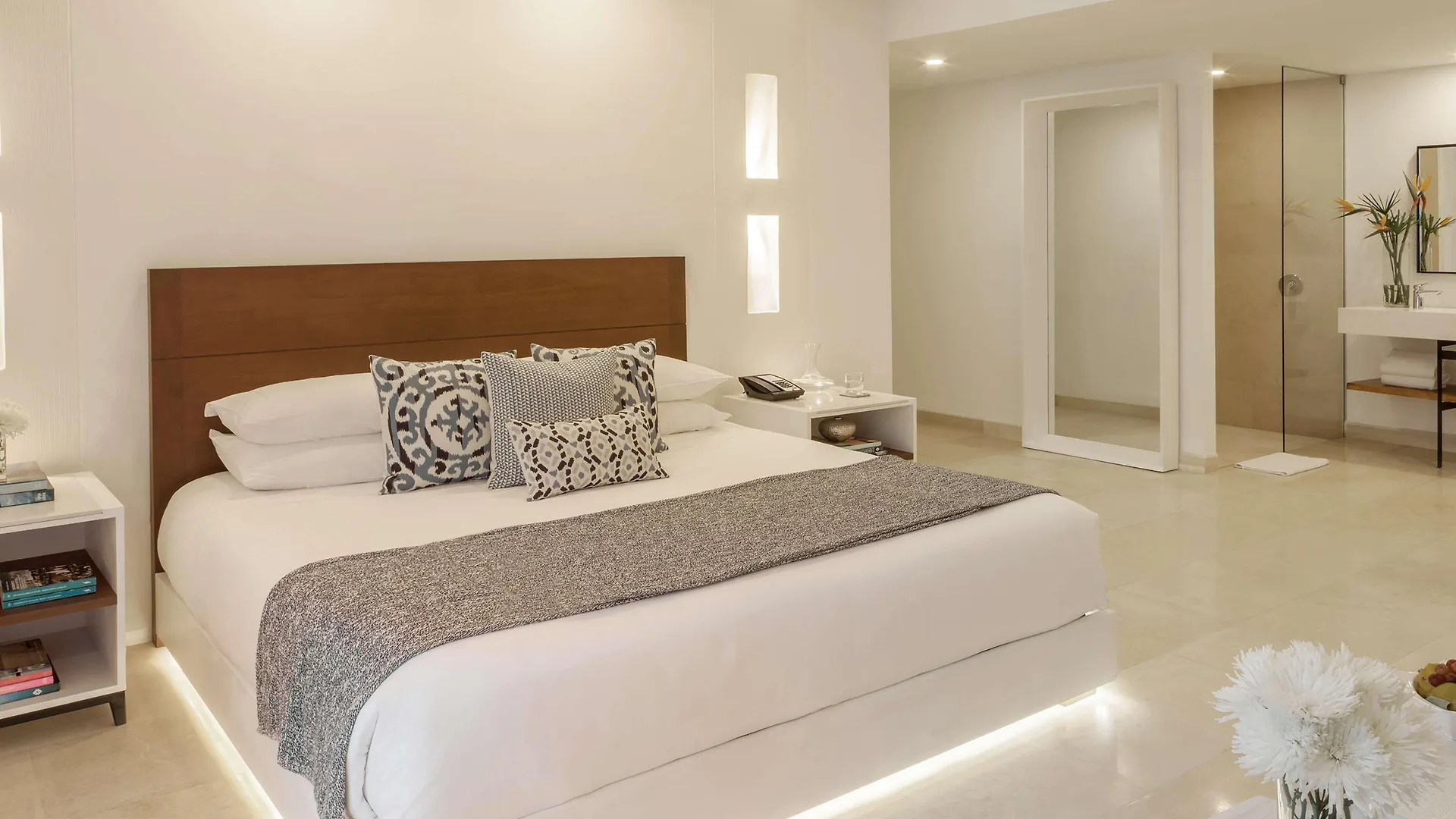 Nacar Hotel Cartagena, Curio Collection By Hilton Cartagena