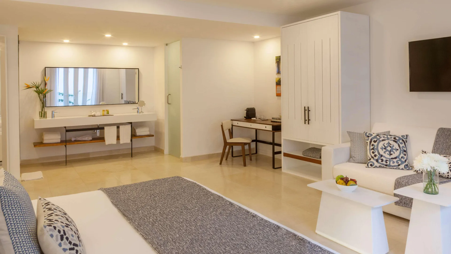 Nacar Hotel Cartagena, Curio Collection By Hilton