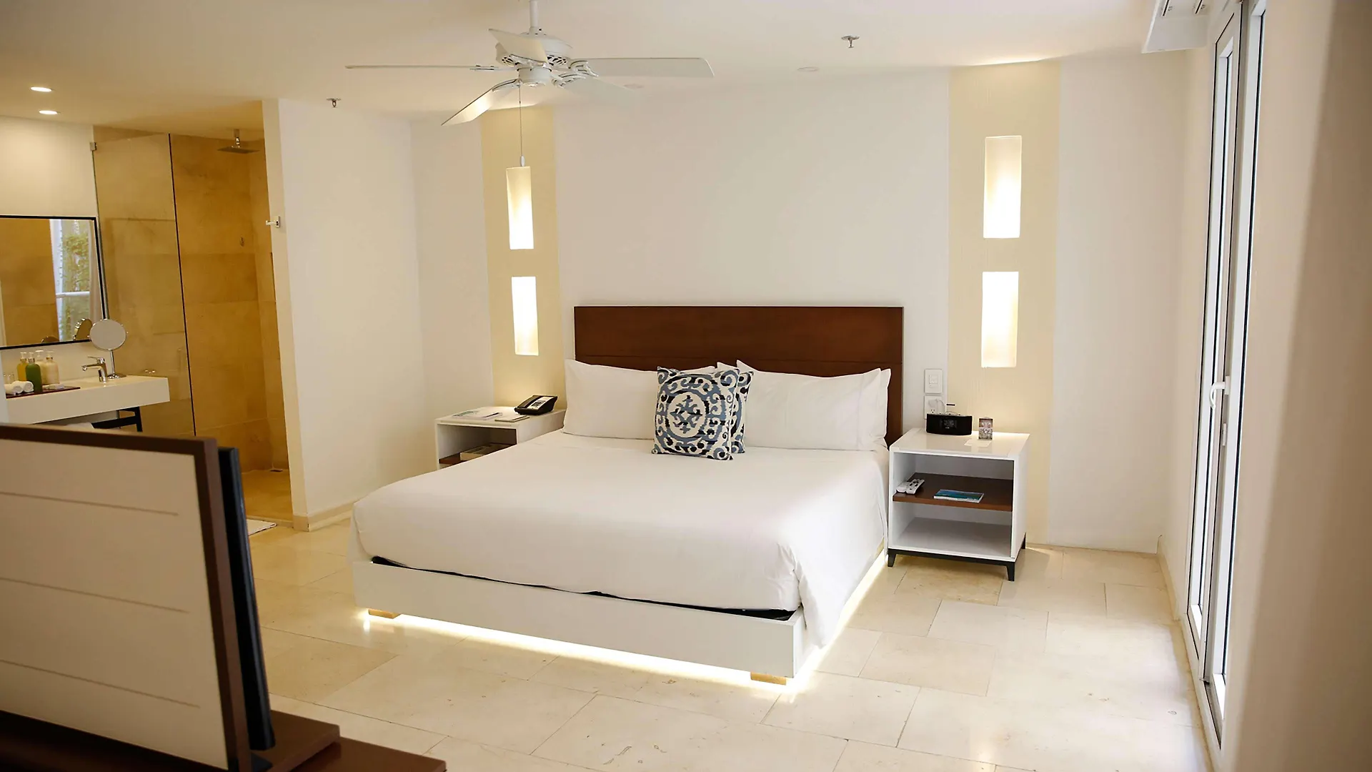Nacar Hotel Cartagena, Curio Collection By Hilton 5*, Cartagena Colombia
