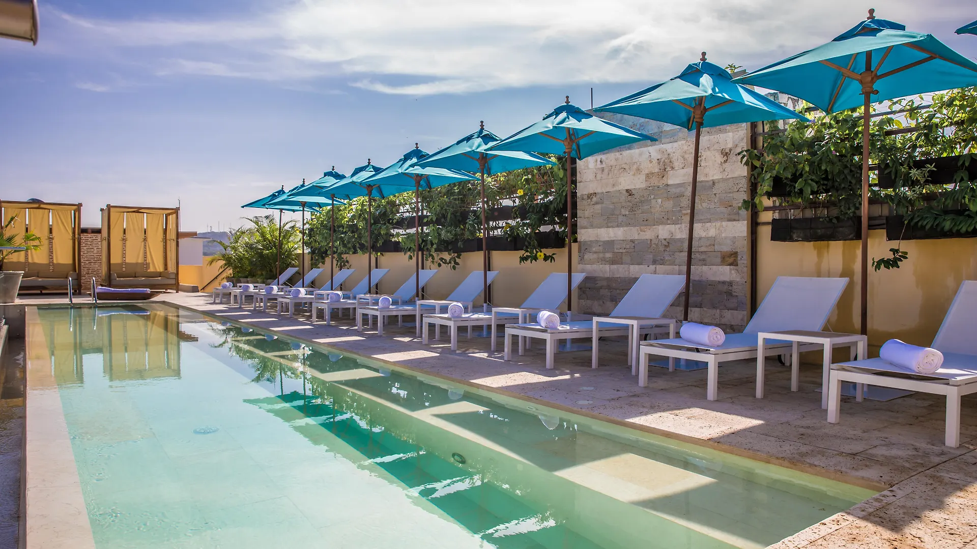 Nacar Hotel Cartagena, Curio Collection By Hilton